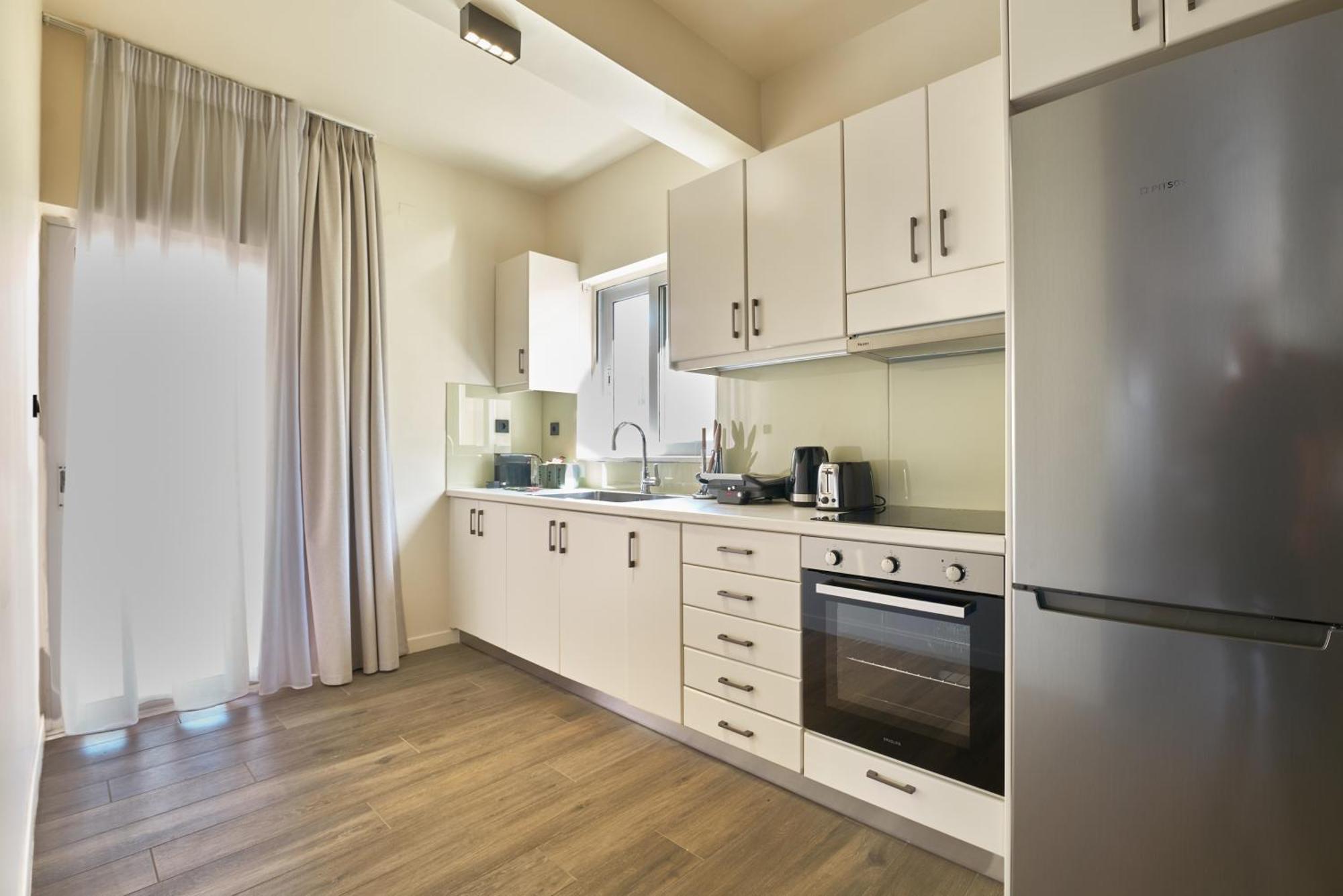 Callista Living Ii
